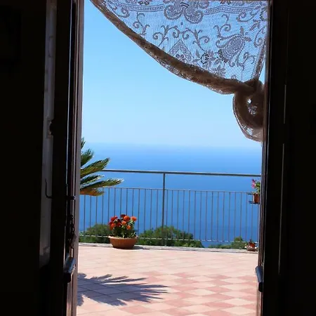 Holiday home Dreams House Agerola